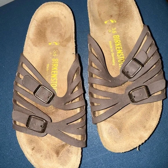 Birkenstocks Brown Sandals - Picture 3 of 4